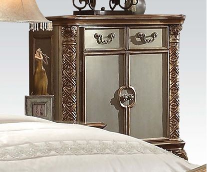 Picture of Vendome Gold Chest