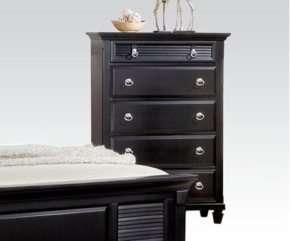 Picture of Traditional Black Merivale Chest 